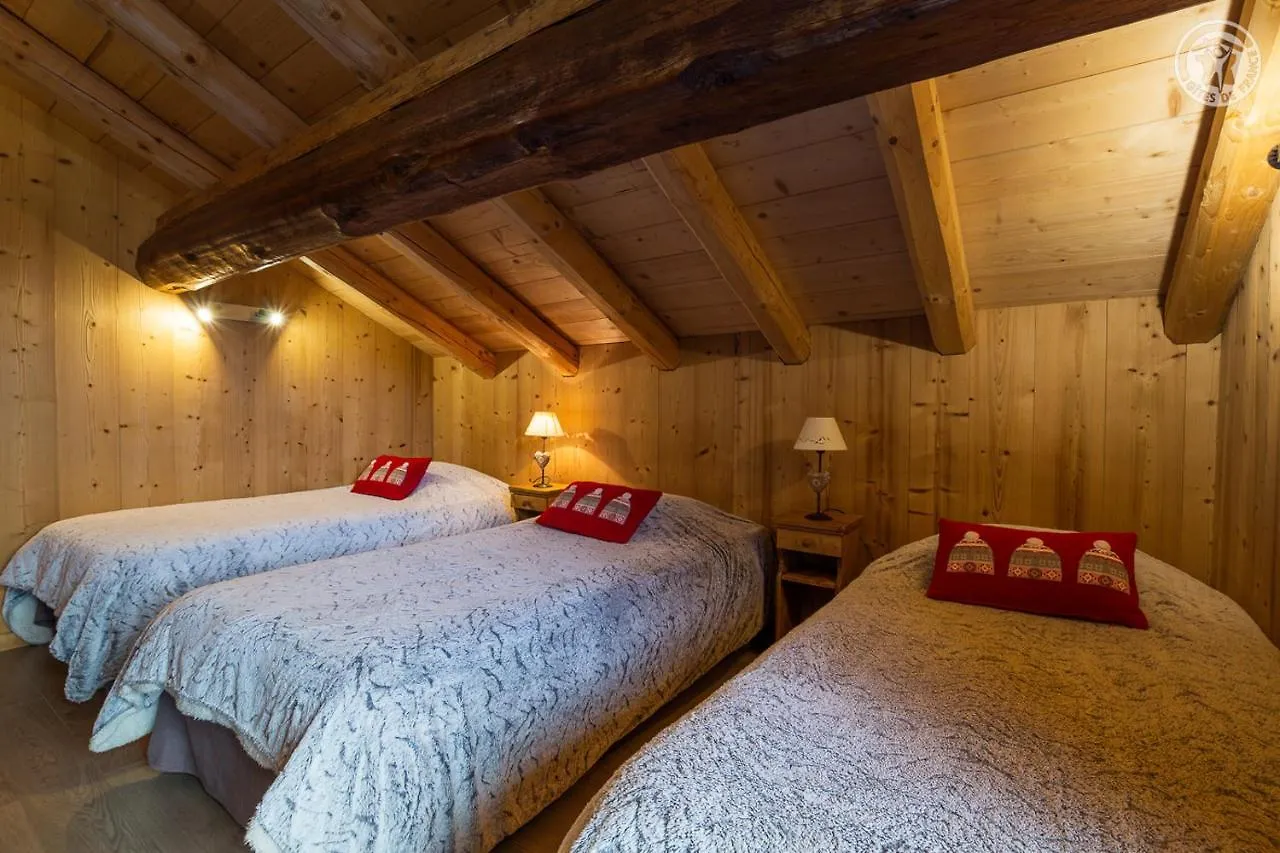 Chalet 13 Personnes-Le Vanvolet Les Saisies